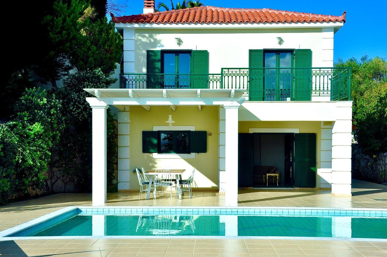 Seaside Villa Kefaloniaprivatevillas Argostoli  Exterior photo