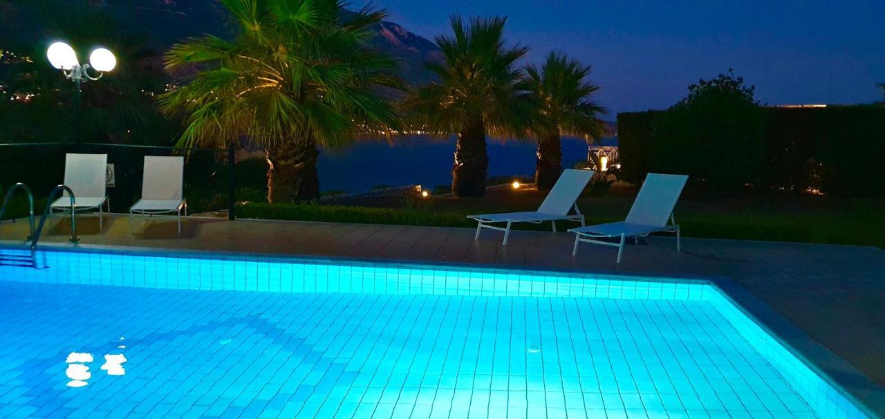 Seaside Villa Kefaloniaprivatevillas Argostoli  Exterior photo